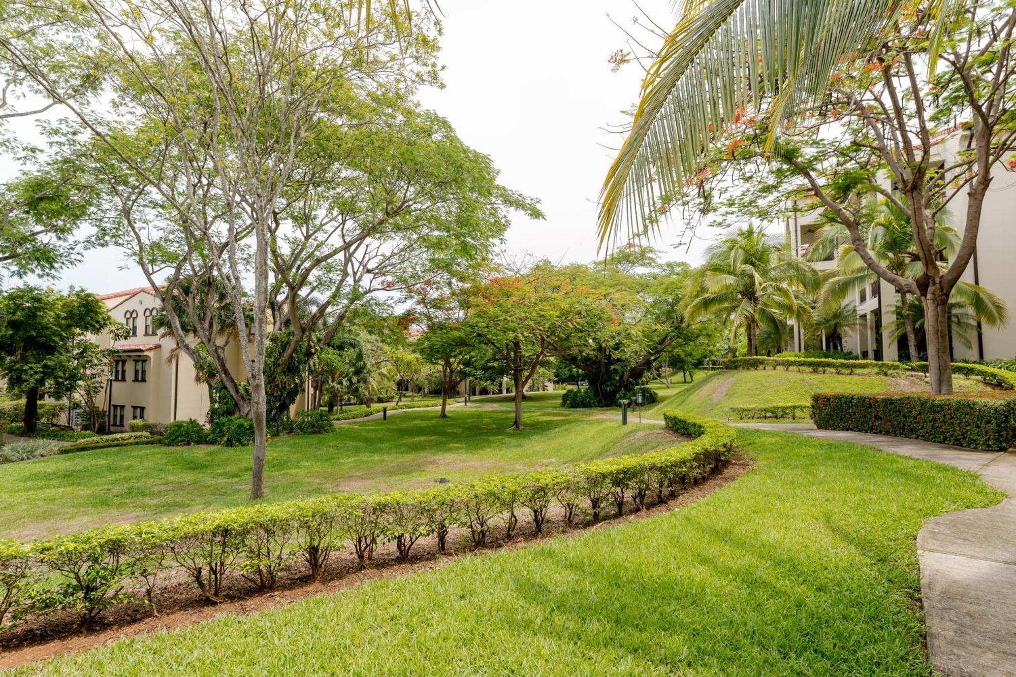 Coco Breeze Private Residence Ngoại thất bức ảnh