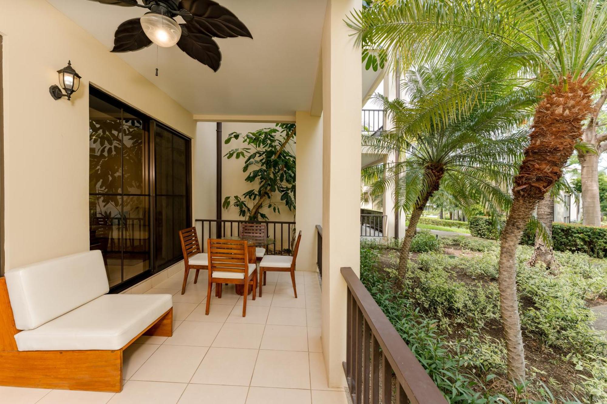 Coco Breeze Private Residence Ngoại thất bức ảnh